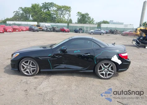 2016 Mercedes-Benz Slk 350 from USA, damaged, VIN WDDPK5HAXGF116645